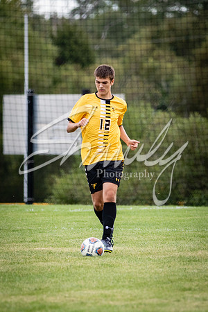 2020.09.29 FHS Soccer Vs. Moberly_00817