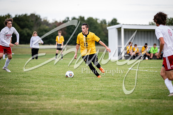 2020.09.29 FHS Soccer Vs. Moberly_00951