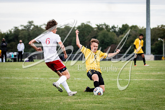 2020.09.29 FHS Soccer Vs. Moberly_00965