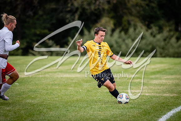 2020.09.29 FHS Soccer Vs. Moberly_01367