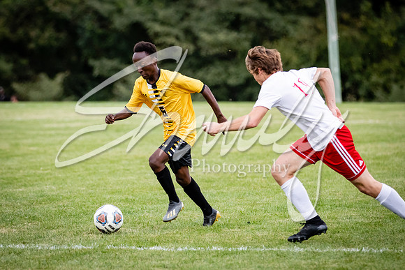 2020.09.29 FHS Soccer Vs. Moberly_01620