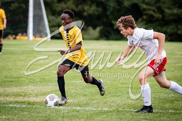 2020.09.29 FHS Soccer Vs. Moberly_01623