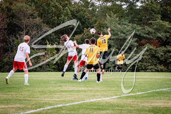 2020.09.29 FHS Soccer Vs. Moberly_02229