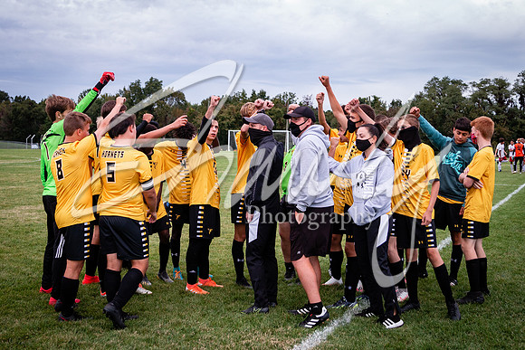 2020.09.29 FHS Soccer Vs. Moberly_02287