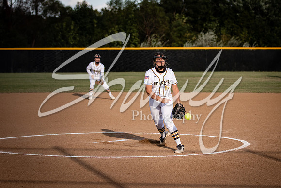 2020.10.01 FHS Softball Vs. Hannibal_00325