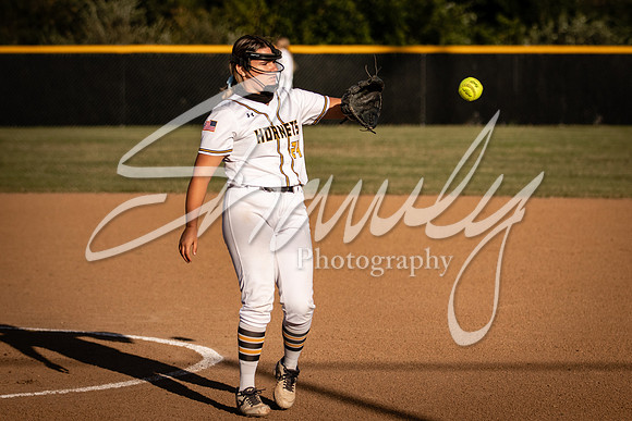 2020.10.01 FHS Softball Vs. Hannibal_00473