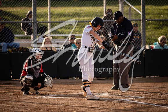 2020.10.01 FHS Softball Vs. Hannibal_01041