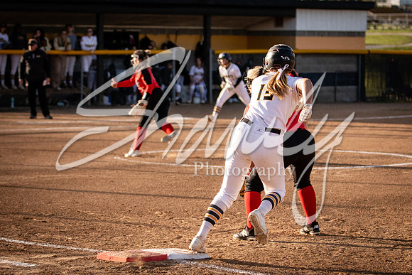 2020.10.01 FHS Softball Vs. Hannibal_01163