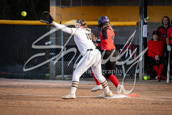 2020.10.01 FHS Softball Vs. Hannibal_01510