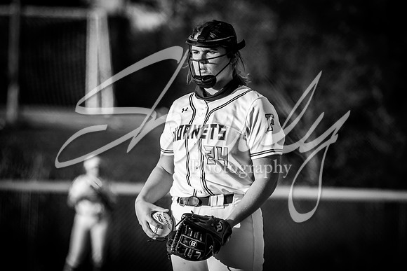 2020.10.01 FHS Softball Vs. Hannibal_01714