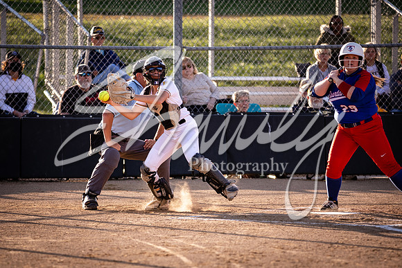 2020.10.05 FHS Softball Vs. Moberly_01034