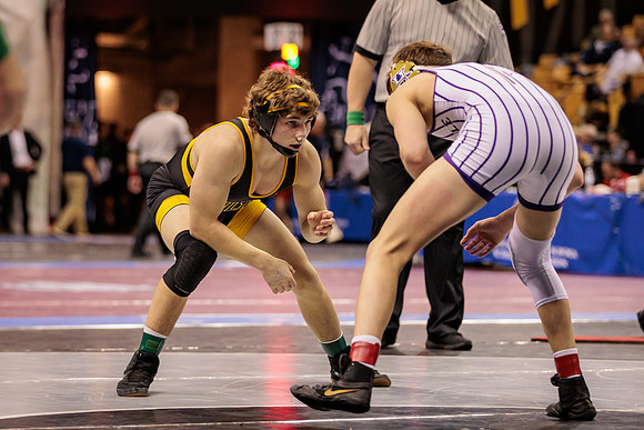 2022.02.19 MSHSAA State Wrestling 138lb Championship0576