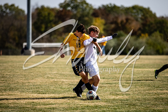 2020.10.17 FHS Soccer Vs. Kirksville_03253