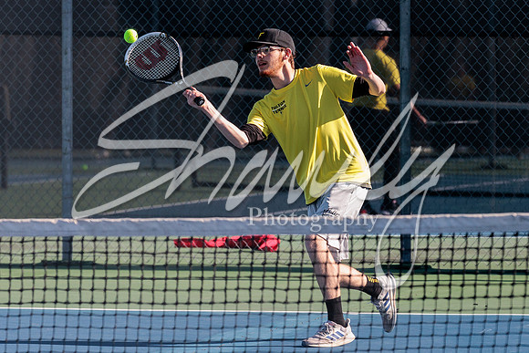 2022.04.18 FHS Boys Tennis Vs. Moberly0945