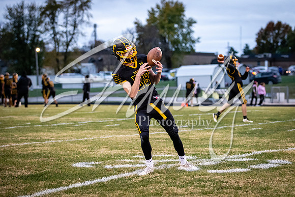 2020.10.23 FHS Football Vs. Sweet Springs_00213