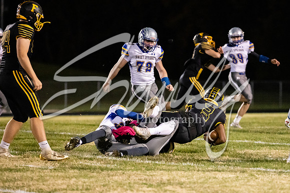 2020.10.23 FHS Football Vs. Sweet Springs_00607