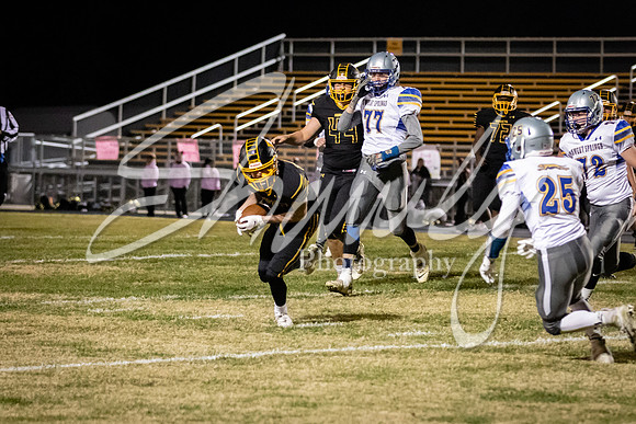 2020.10.23 FHS Football Vs. Sweet Springs_00674