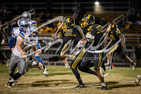 2020.10.23 FHS Football Vs. Sweet Springs_01068