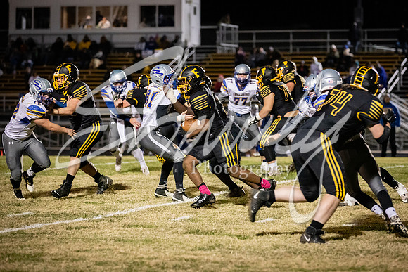 2020.10.23 FHS Football Vs. Sweet Springs_01090