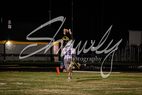 2020.10.23 FHS Football Vs. Sweet Springs_01181