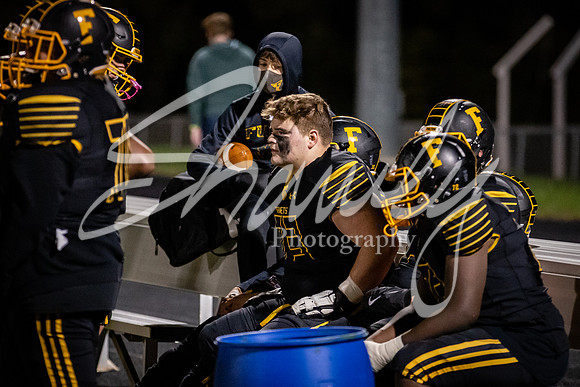 2020.10.23 FHS Football Vs. Sweet Springs_01227