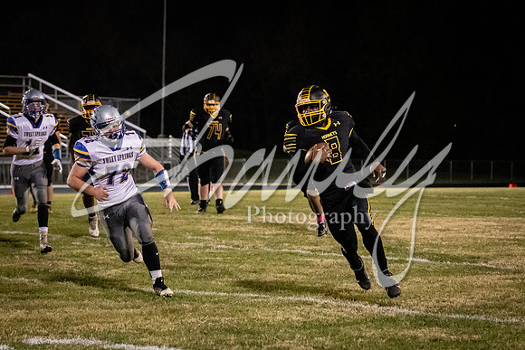 2020.10.23 FHS Football Vs. Sweet Springs_01281