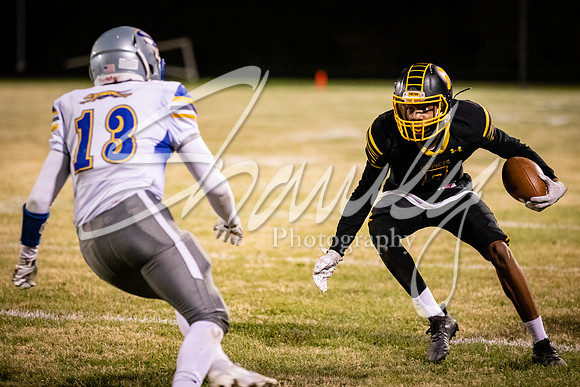 2020.10.23 FHS Football Vs. Sweet Springs_01473