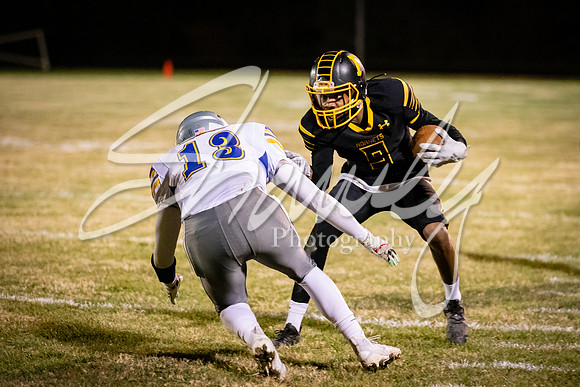 2020.10.23 FHS Football Vs. Sweet Springs_01475