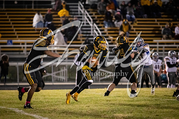 2020.10.23 FHS Football Vs. Sweet Springs_01947