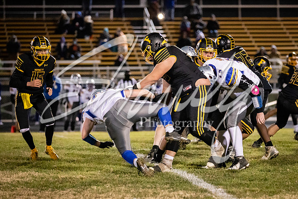 2020.10.23 FHS Football Vs. Sweet Springs_02119