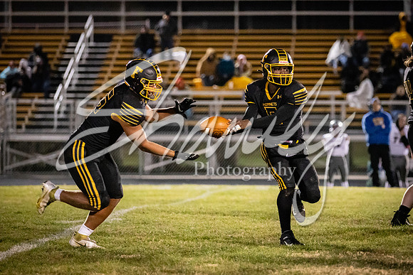 2020.10.23 FHS Football Vs. Sweet Springs_02188