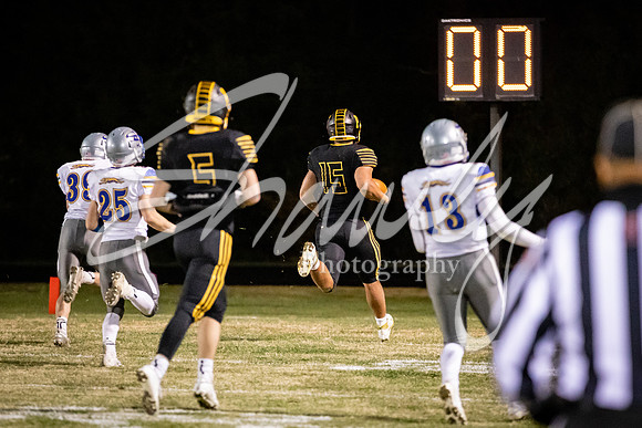 2020.10.23 FHS Football Vs. Sweet Springs_02275