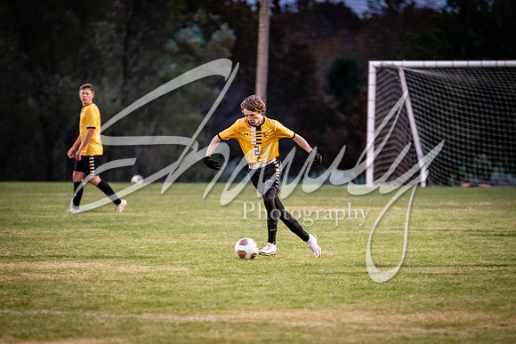 2020.10.29 FHS Soccer Vs. Canton_01712