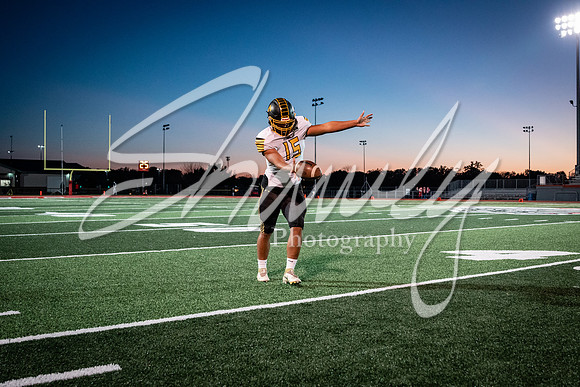2020.10.29 FHS Football Vs. Mexico Districts_00086