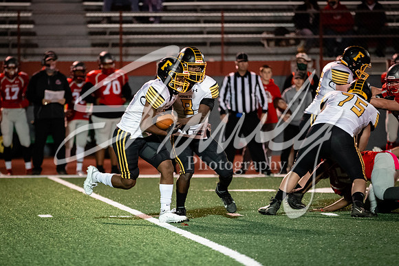 2020.10.29 FHS Football Vs. Mexico Districts_00820