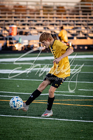 2020.11.03 FHS Soccer Vs. Boonville_00172