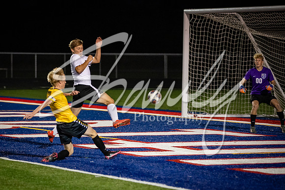 2020.11.03 FHS Soccer Vs. Boonville_01325