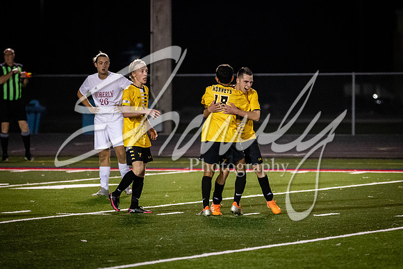 2020.11.05 FHS Soccer Vs. Moberly_02506