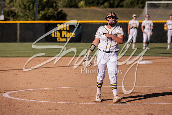 2022.09.12 FHS Softball Vs. Blair Oaks2519