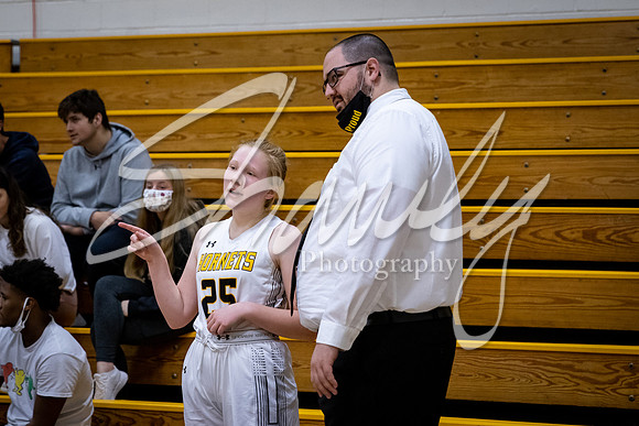 2020.11.20 FHS Girls Basketball Vs. Monroe City_01606