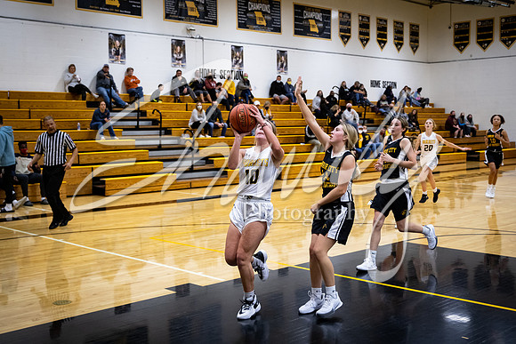 2020.11.20 FHS Girls Basketball Vs. Monroe City_01705