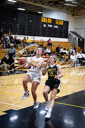 2020.11.20 FHS Girls Basketball Vs. Monroe City_01293
