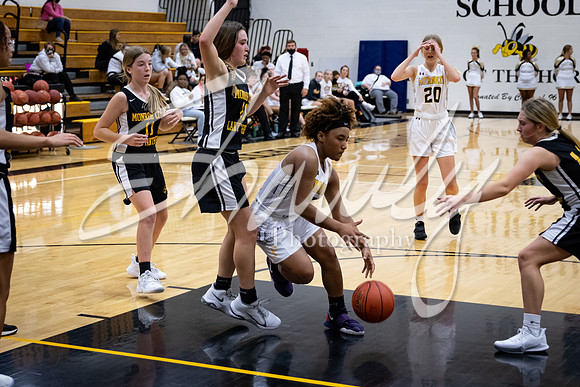 2020.11.20 FHS Girls Basketball Vs. Monroe City_01365