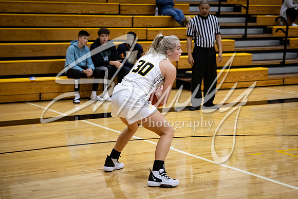 2020.11.20 FHS Girls Basketball Vs. Monroe City_03657