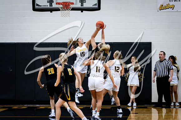 2020.11.20 FHS Girls Basketball Vs. Monroe City_01860