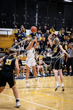 2020.11.20 FHS Girls Basketball Vs. Monroe City_02643