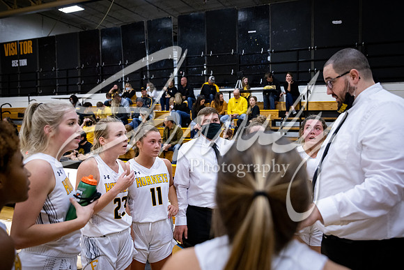 2020.11.20 FHS Girls Basketball Vs. Monroe City_03264