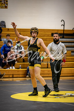 2020.12.10 FHS Wrestling Triangular_03620