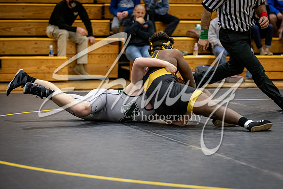 2020.12.10 FHS Wrestling Triangular_03777