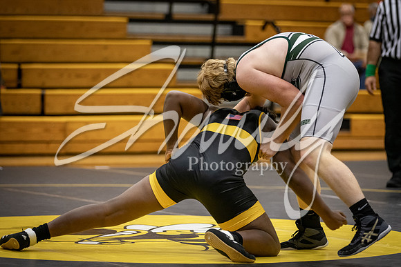 2020.12.10 FHS Wrestling Triangular_03829